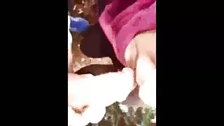මාතෘකාව දී දැරිය සමග රළු ගුද