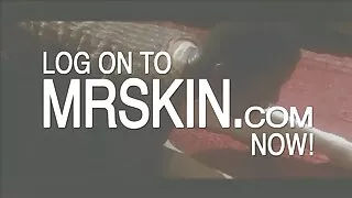 සමලිංගික ත්රිත්ව හා මිහිරි මුඛ stroking පෙම්වතියන්