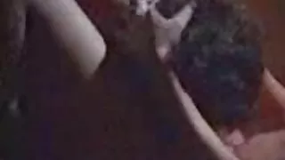 ශිෂ්ය රළු අමතර පාඩම් තුළ ගුරුවරයාට කෙළ
